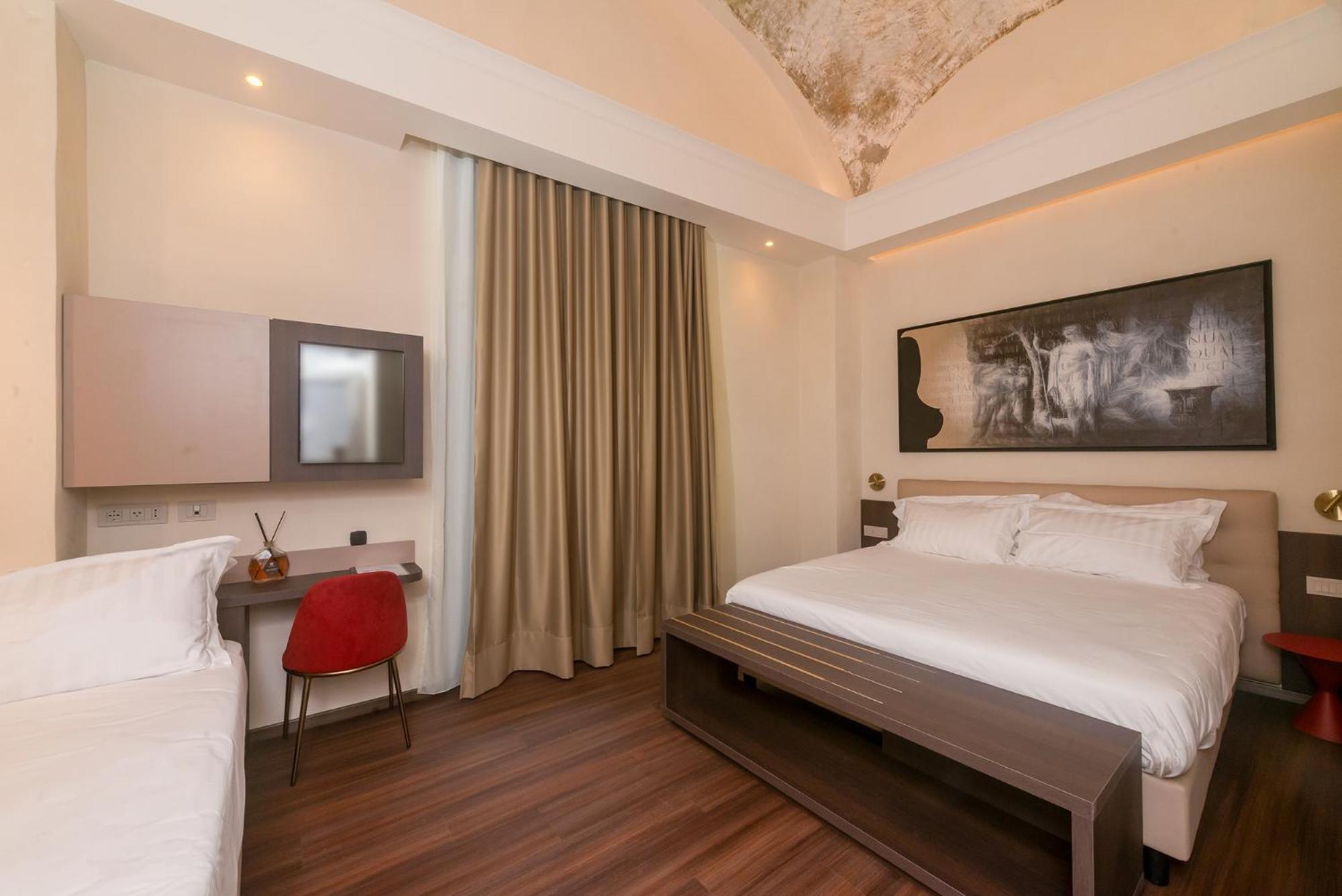 Vittoria Hotel 4*