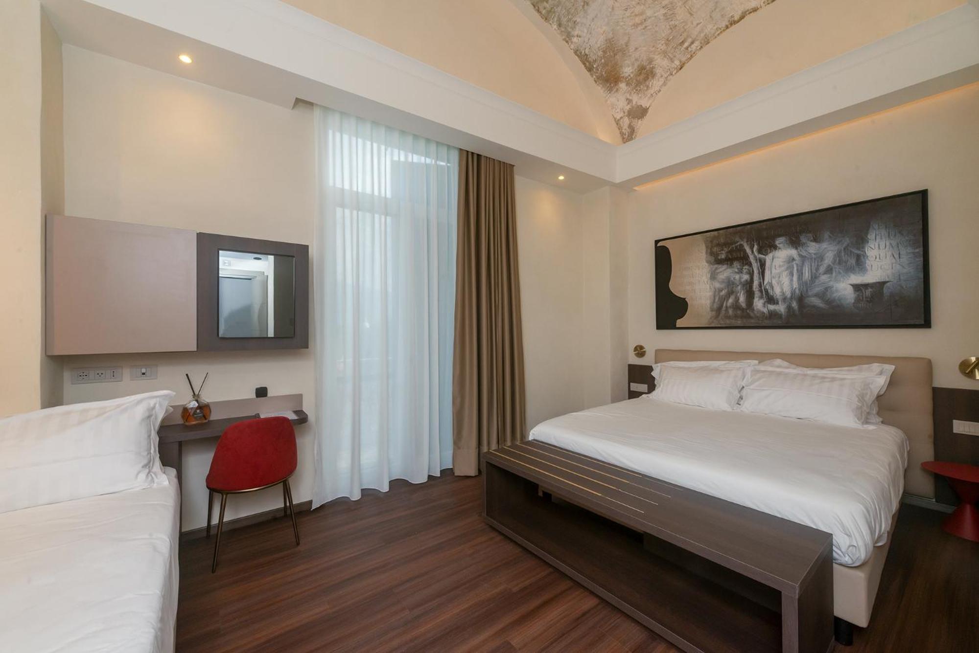 Hotel Vittoria 4*