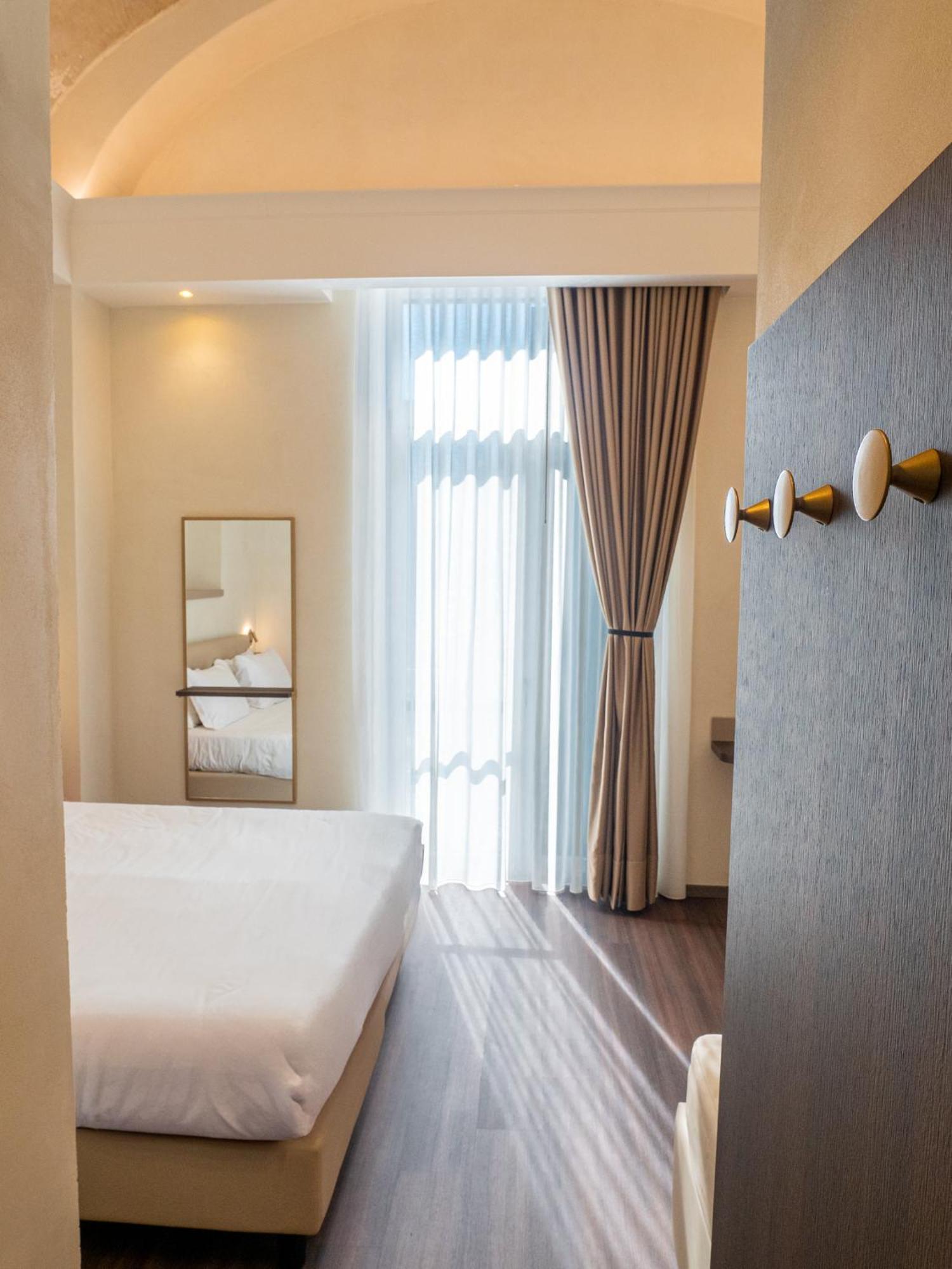 Vittoria Hotel 4*